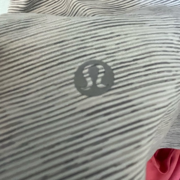 Lululemon Stash N Run Grey Size 8 - Picture 6 of 6